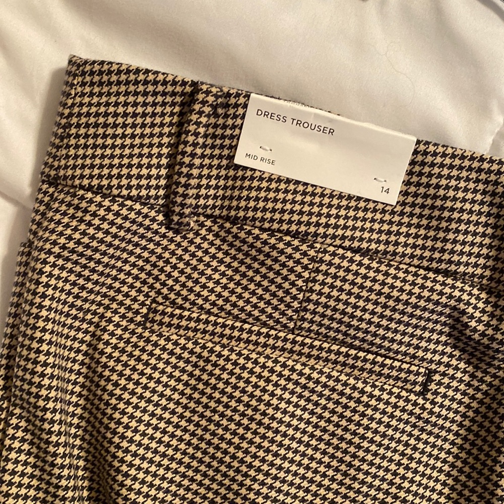 Brand: LOFT.     Size: 14.     Houndstooth print dress trousers.